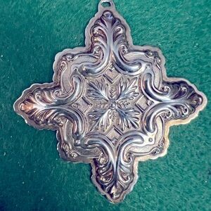 Reed & Barton 1993 Sterling Christmas Cross